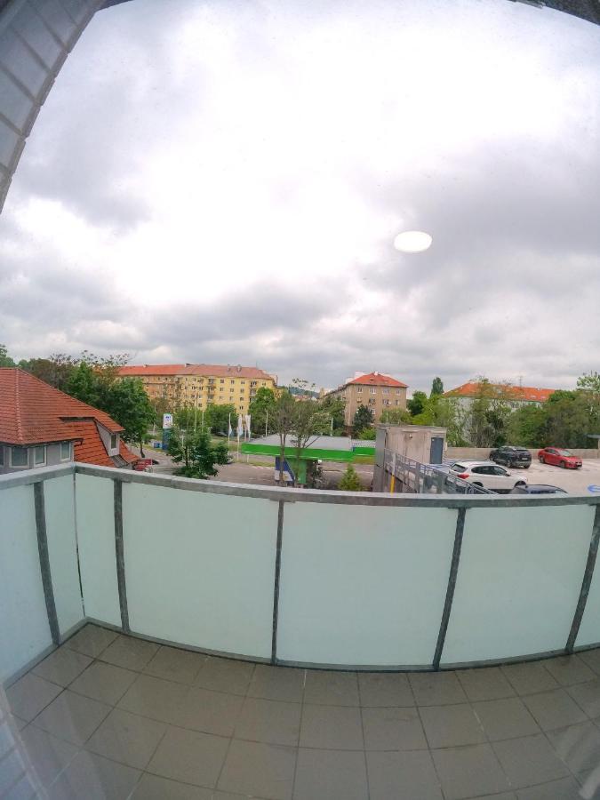 Brand New Apartment By Hockey Stadium Bratislava Exterior foto